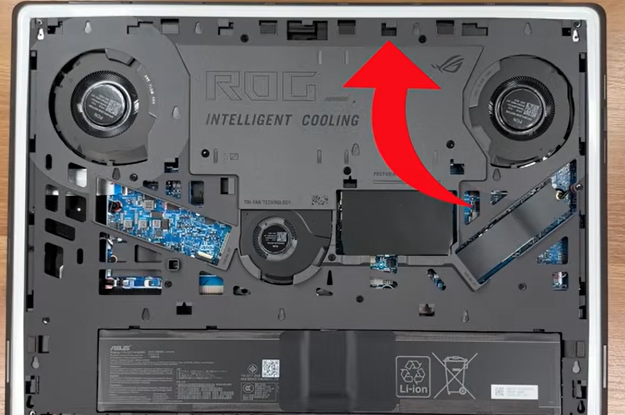 آموزش باز کردن لپ‌تاپ ASUS ROG Strix G18 2025